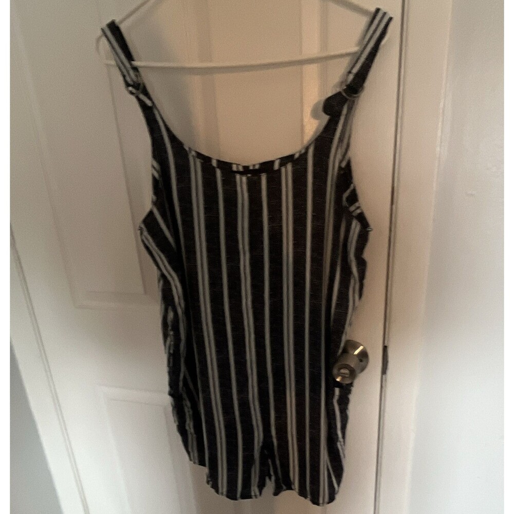Derek Heart Women's Black/White Striped Sleeveless Romper Adjustable Straps L